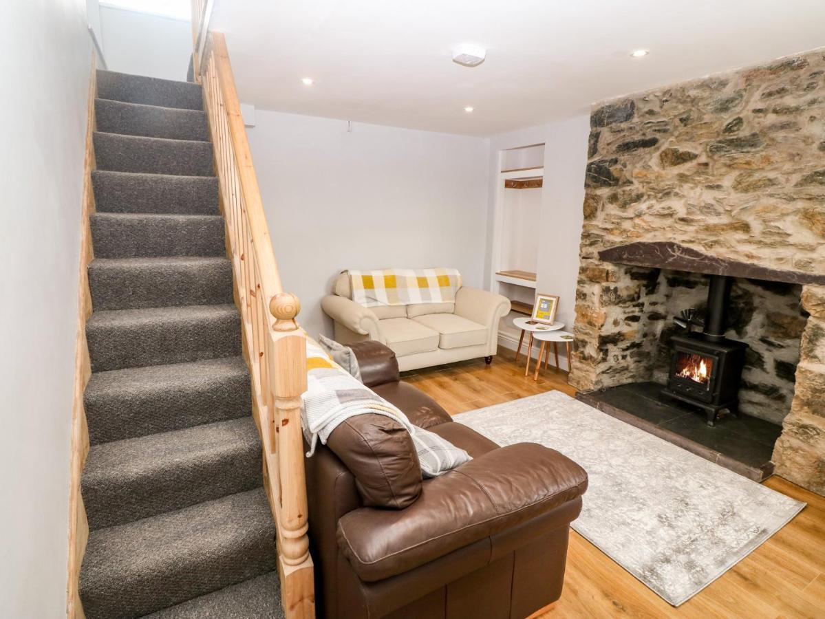 3 Green Terrace Gaerwen Екстер'єр фото